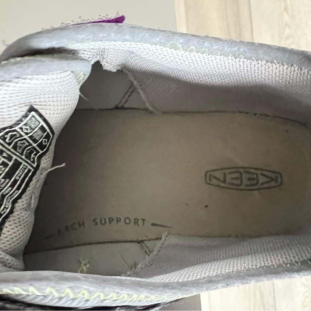 Keen Kids' Knotch Hollow Sneaker Sandal Purple Size 3 EU 35 - Picture 8 of 9